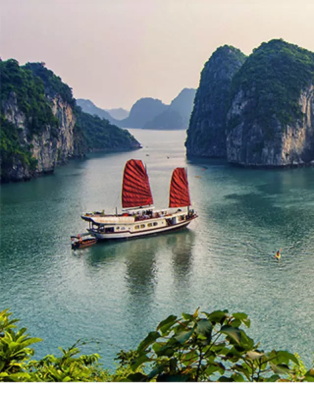   Du lịch Hạ Long trong 2 ngày: Khám phá vùng đất thần tiên