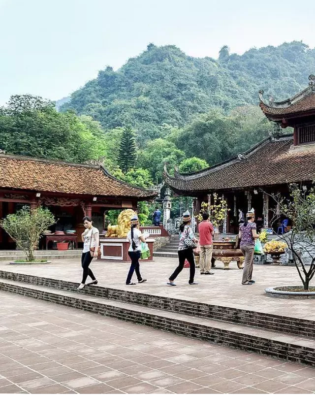   Lễ hội chùa Hương: Một hành trình thần tiên