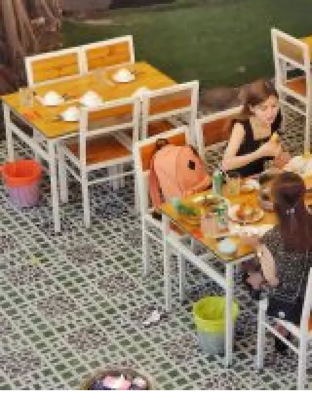   Lẩu Cua Đất Mũi: Hương vị tuyệt hảo từ biển Cà Mau